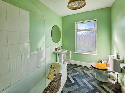 Picture 14